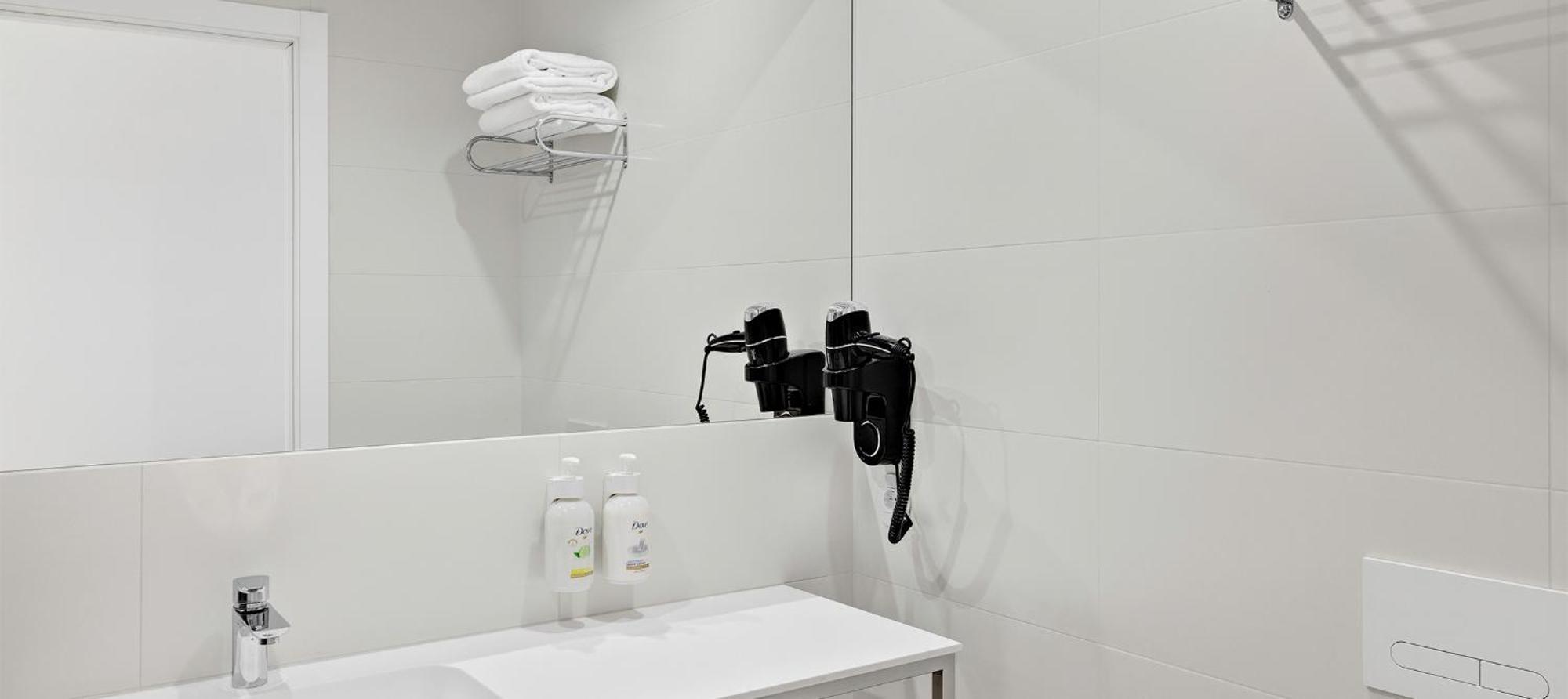 B&B Hotel Madrid Tres Cantos Bagian luar foto