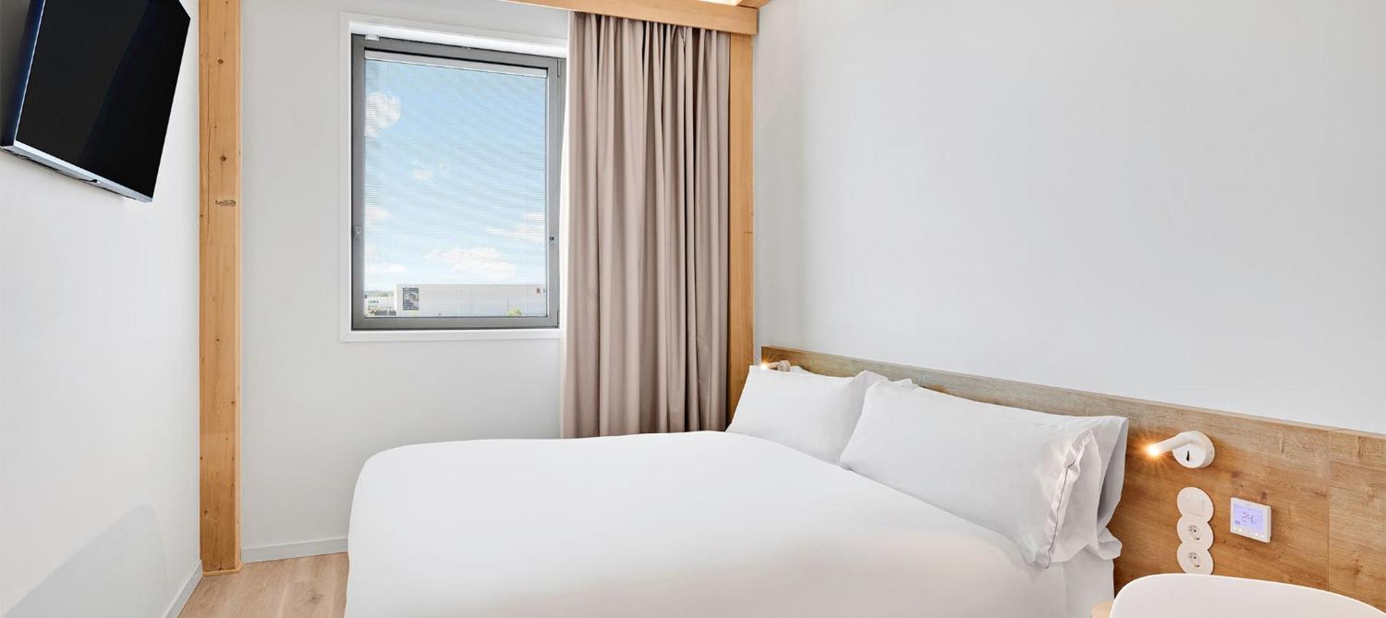B&B Hotel Madrid Tres Cantos Bagian luar foto
