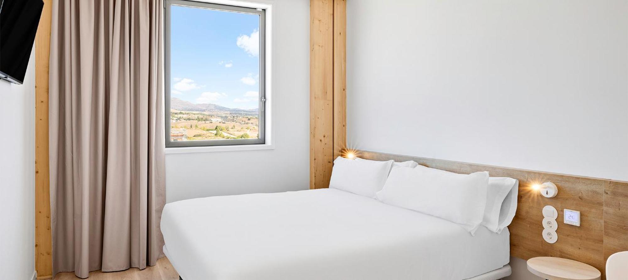 B&B Hotel Madrid Tres Cantos Bagian luar foto